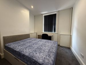 Photo 14- click for photo gallery